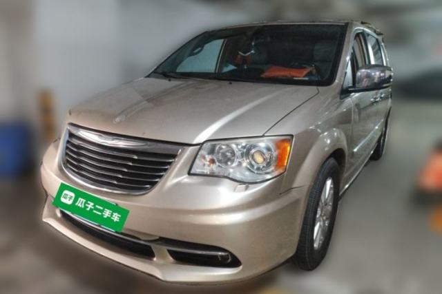 Used Chrysler Grand Voyager 2013 3.6L Luxury Edition