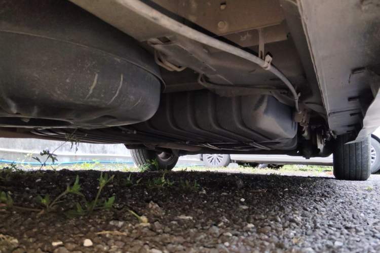 Used Chrysler Grand Voyager 2013 3.6L Luxury Edition Chassis Front Left