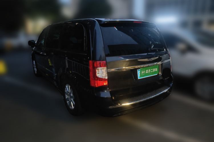 Used Chrysler Grand Voyager 2013 3.6L Luxury Edition Rear Left 45 Deg