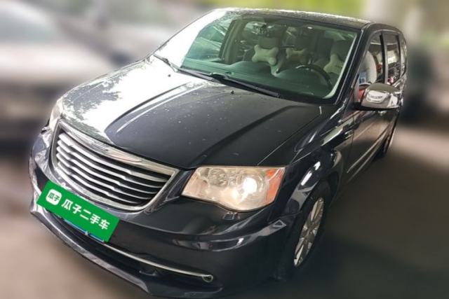 Used Chrysler Grand Voyager 2013 3.6L Luxury Edition