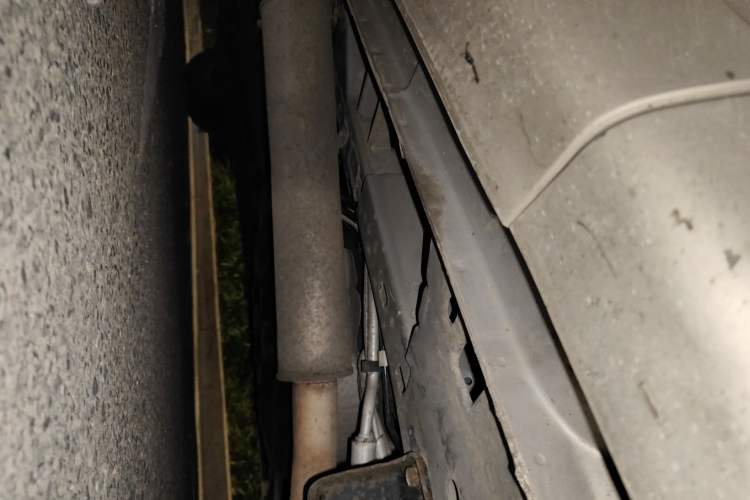 Used Chrysler Grand Voyager 2013 3.6L Luxury Edition Chassis Front Right