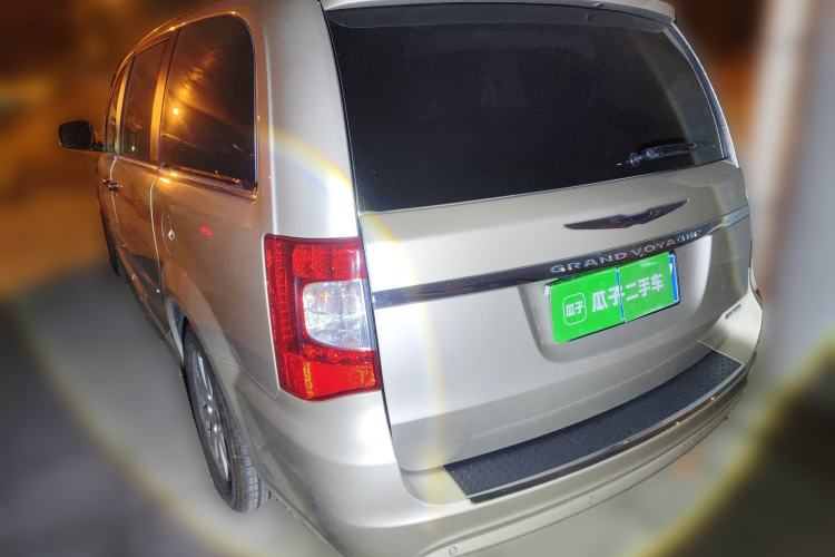 Used Chrysler Grand Voyager 2013 3.6L Luxury Edition Rear Left 45 Deg
