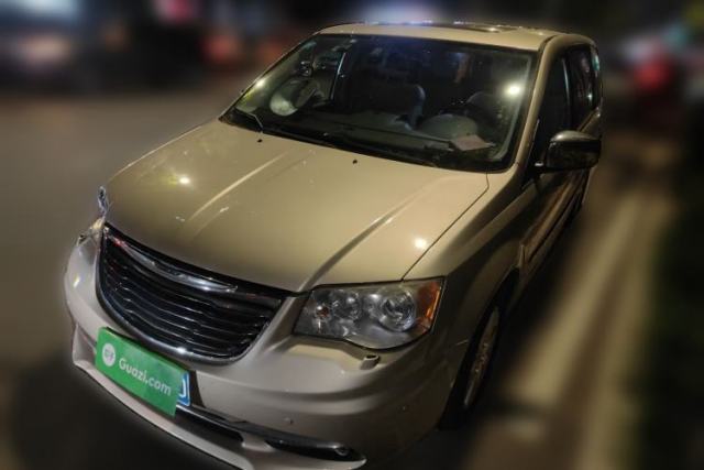 Used Chrysler Grand Voyager 2013 3.6L Luxury Edition