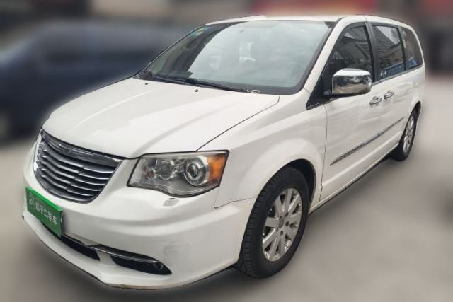Used Chrysler Grand Voyager 2013 3.6L Luxury Edition