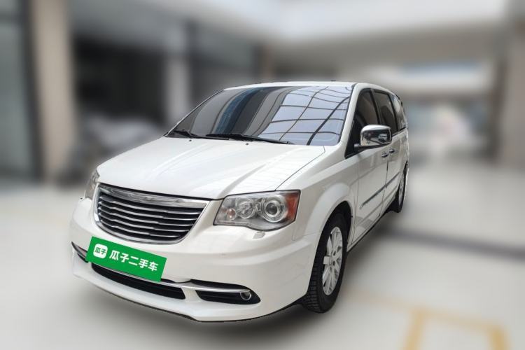 Used Chrysler Grand Voyager 2013 3.6L Luxury Edition Guazi used car, China used car export, Used car for sale, Used  cars, Cheapest cars for sale