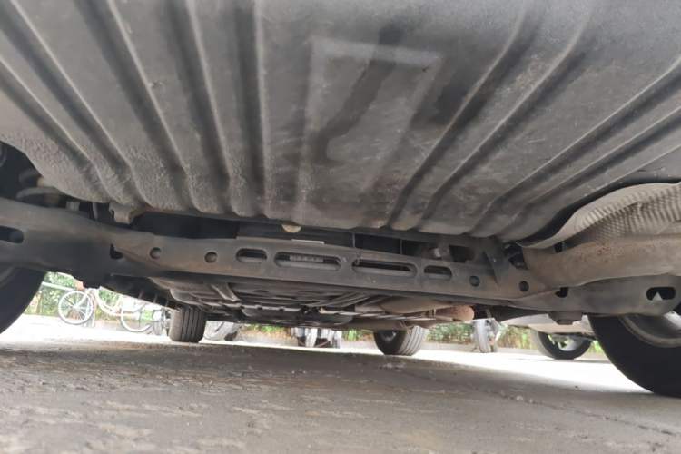 Used Chrysler Grand Voyager 2013 3.6L Luxury Edition Chassis Rear