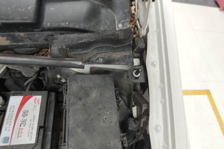 Used Chrysler Grand Voyager 2013 3.6L Luxury Edition Engine Bay Left