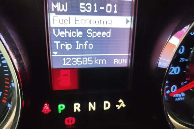 Used Chrysler Grand Voyager 2013 3.6L Luxury Edition Odometer Close Up