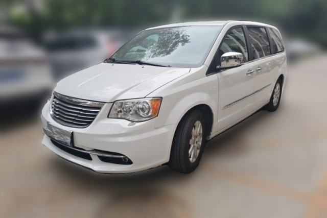 Used Chrysler Grand Voyager 2013 3.6L Luxury Edition