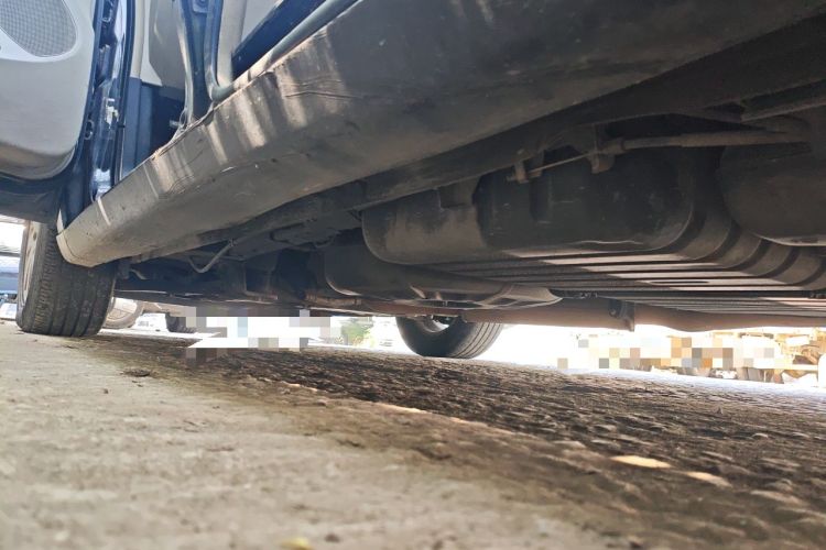Used Chrysler Grand Voyager 2014 3.6L Comfort Edition Chassis Rear Left