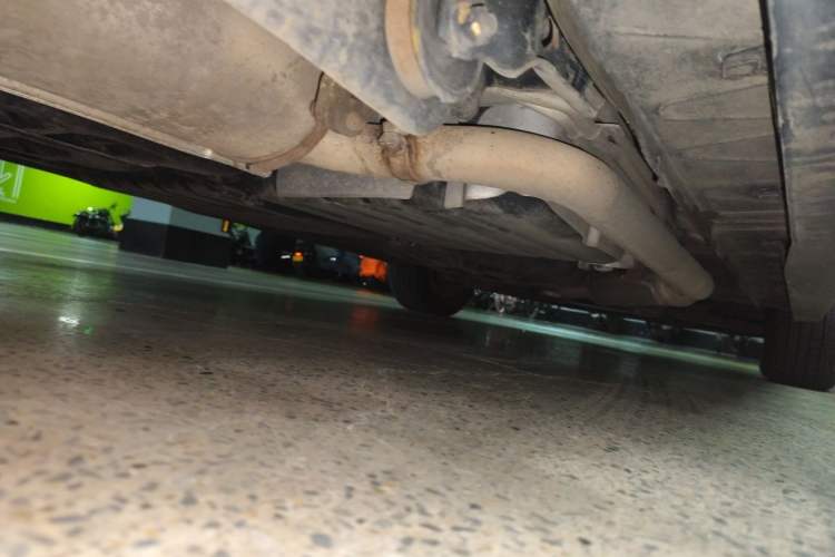 Used Chrysler Grand Voyager 2014 3.6L Comfort Edition Chassis Rear Right