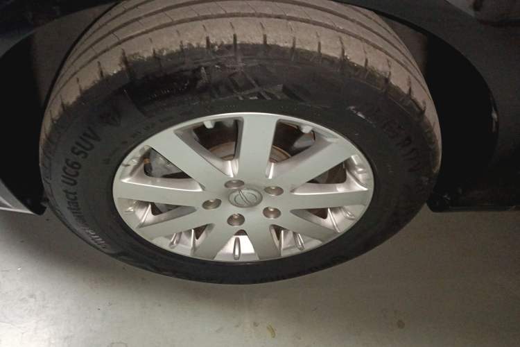 Used Chrysler Grand Voyager 2014 3.6L Comfort Edition Exterior 7
