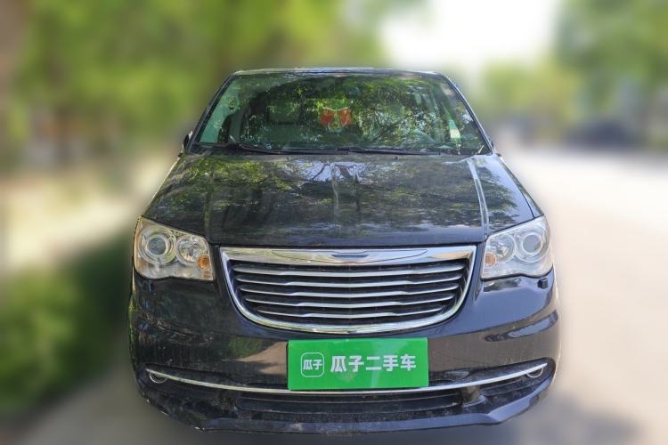 Used Chrysler Grand Voyager 2014 3.6L Comfort Edition Front