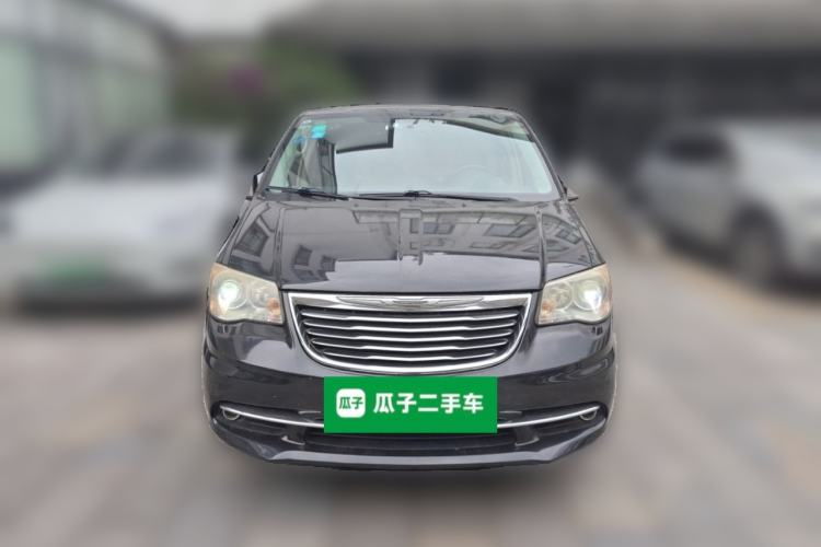 Used Chrysler Grand Voyager 2014 3.6L Comfort Edition Front