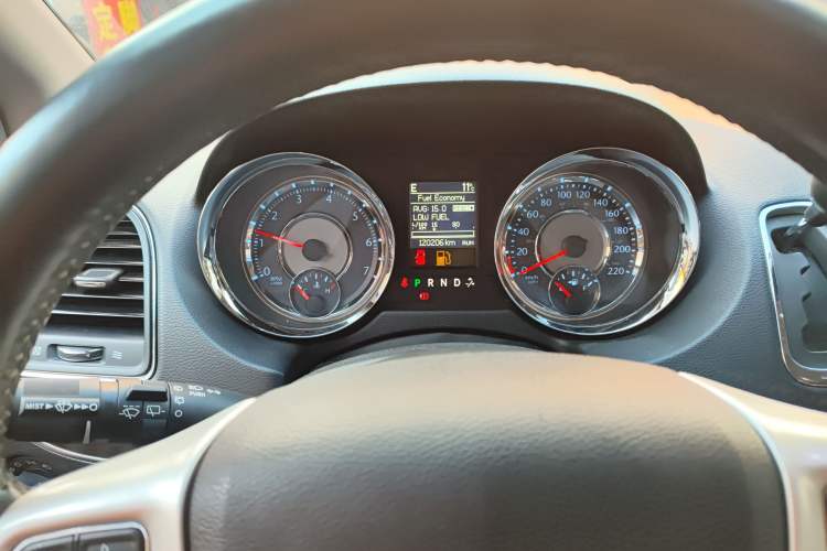 Used Chrysler Grand Voyager 2014 3.6L Comfort Edition Instrument Cluster