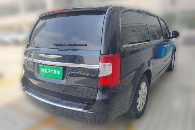 Used Chrysler Grand Voyager 2014 3.6L Comfort Edition Rear Right 45 Deg