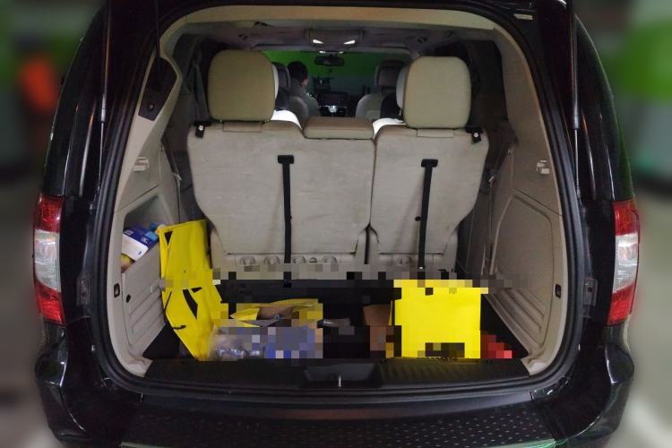 Used Chrysler Grand Voyager 2014 3.6L Comfort Edition Trunk