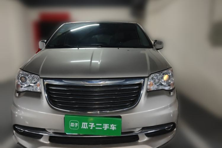 Used Chrysler Grand Voyager 2014 3.6L Comfort Edition Front