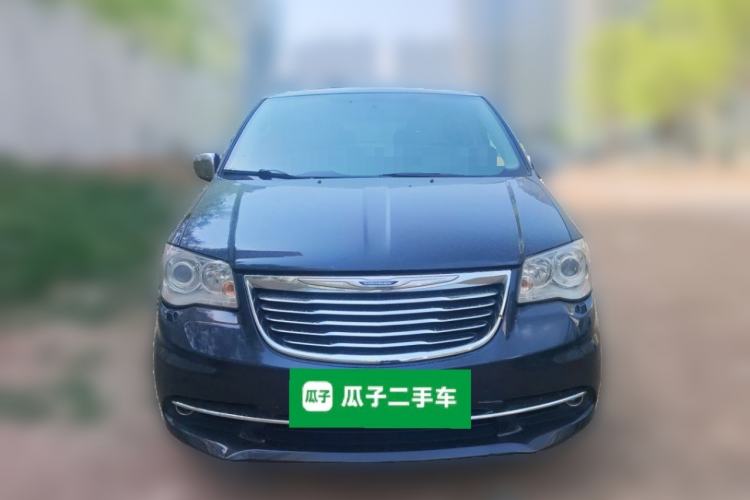 Used Chrysler Grand Voyager 2014 3.6L Comfort Edition Front
