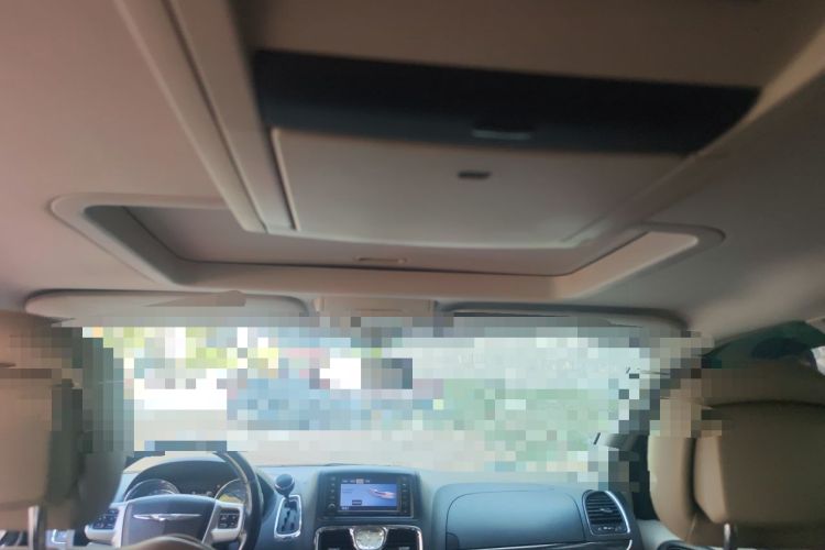 Used Chrysler Grand Voyager 2014 3.6L Comfort Edition Headliner