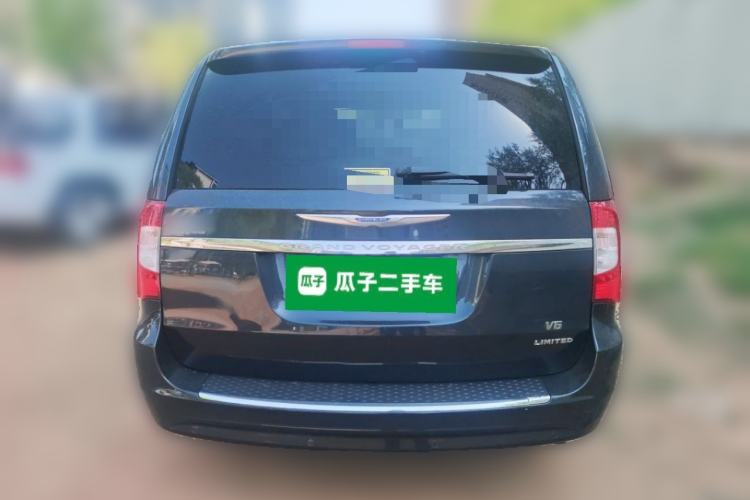 Used Chrysler Grand Voyager 2014 3.6L Comfort Edition Rear
