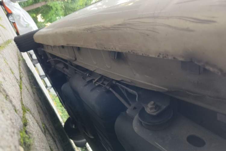 Used Chrysler Grand Voyager 2014 3.6L Comfort Edition Chassis Rear Left
