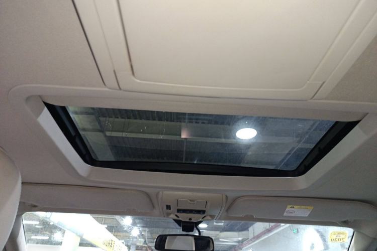 Used Chrysler Grand Voyager 2014 3.6L Comfort Edition Headliner