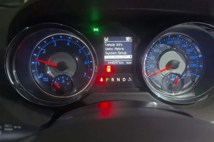 Used Chrysler Grand Voyager 2014 3.6L Comfort Edition Instrument Cluster