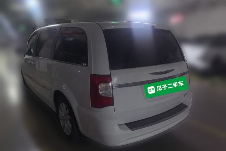 Used Chrysler Grand Voyager 2014 3.6L Comfort Edition Rear Left 45 Deg