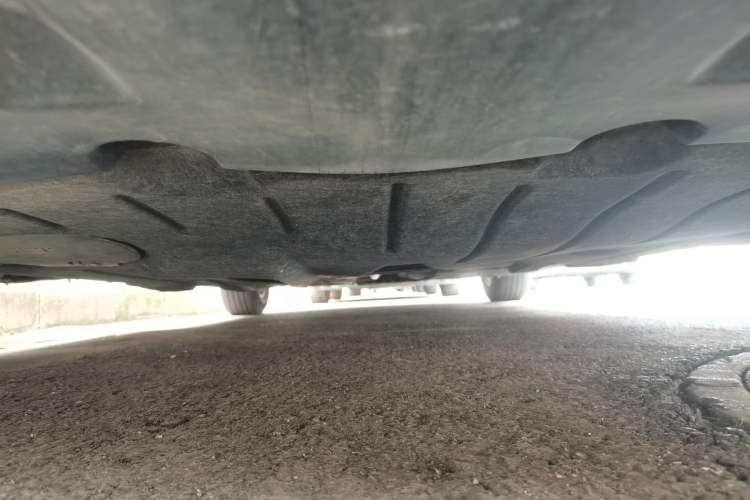 Used Chrysler Grand Voyager 2017 3.6L Premium Edition Chassis Front