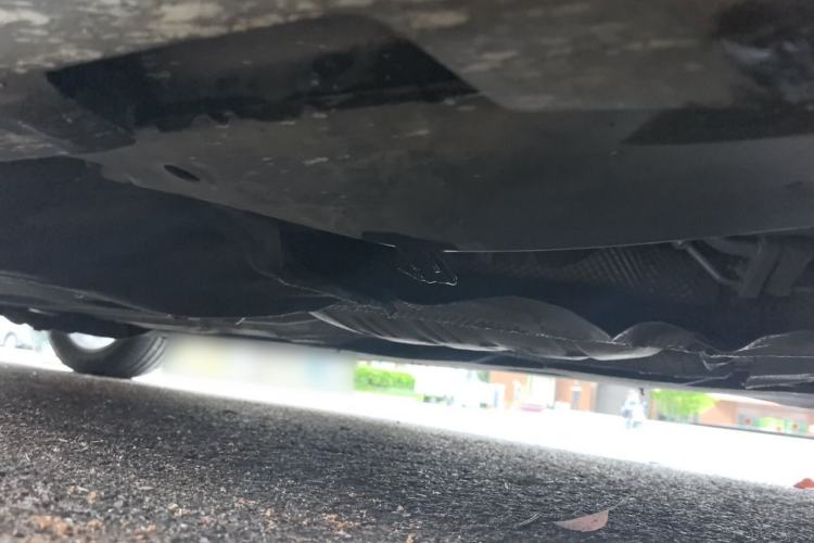 Used Chrysler Grand Voyager 2017 3.6L Premium Edition Chassis Front Right
