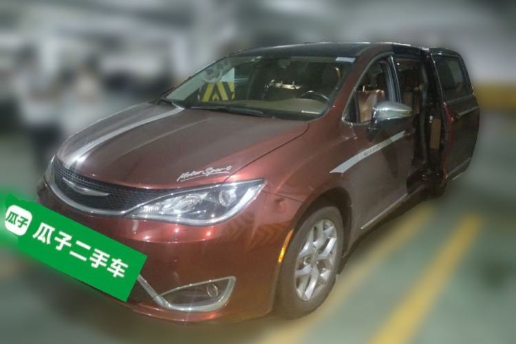 Used Chrysler Grand Voyager 2017 3.6L Premium Edition Guazi used car, China used car export, Used car for sale, Used  cars, Cheapest cars for sale