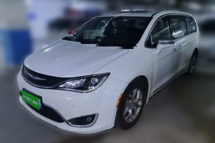 Used Chrysler Grand Voyager 2017 3.6L Premium Edition Guazi used car, China used car export, Used car for sale, Used  cars, Cheapest cars for sale