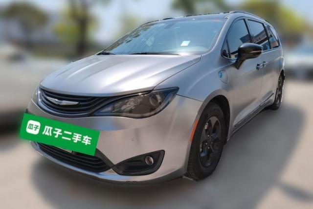 Used Chrysler Grand Voyager PHEV 2018 3.6L Plug-in Hybrid
