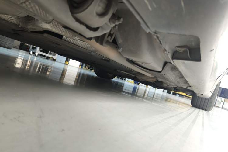 Used Chrysler Grand Voyager PHEV 2018 3.6L Plug-in Hybrid Chassis Rear Right