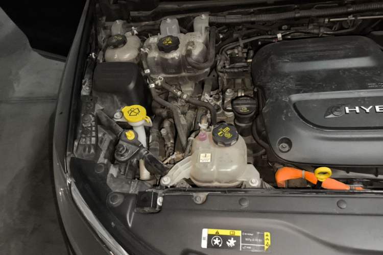 Used Chrysler Grand Voyager PHEV 2018 3.6L Plug-in Hybrid Engine Bay Right