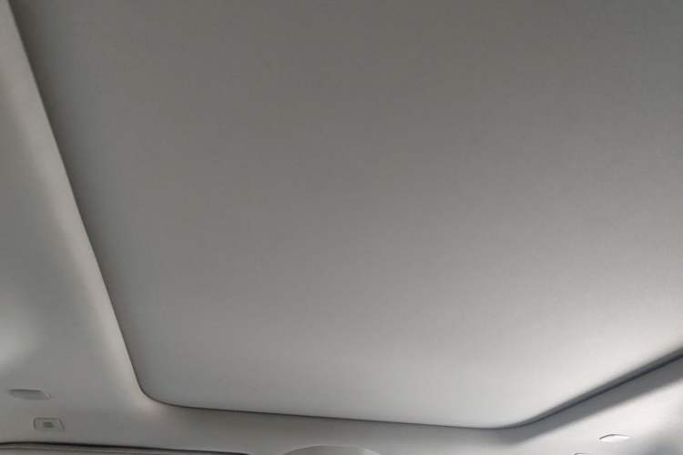 Used Chrysler Grand Voyager PHEV 2018 3.6L Plug-in Hybrid Headliner