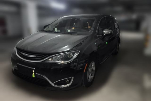 Used Chrysler Grand Voyager PHEV 2018 3.6L Plug-in Hybrid
