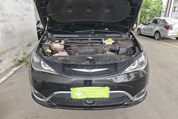 Used Chrysler Grand Voyager PHEV 2019 3.6L Plug-in Hybrid Engine Bay