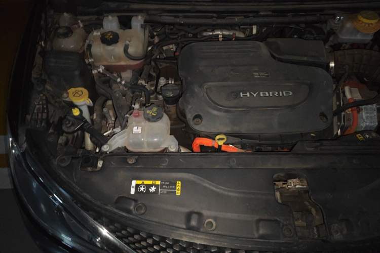 Used Chrysler Grand Voyager PHEV 2019 3.6L Plug-in Hybrid Engine Bay Right