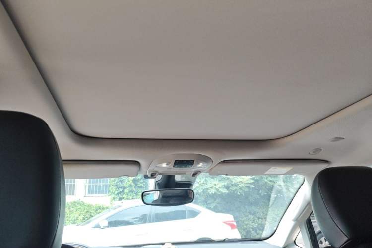 Used Chrysler Grand Voyager PHEV 2019 3.6L Plug-in Hybrid Headliner