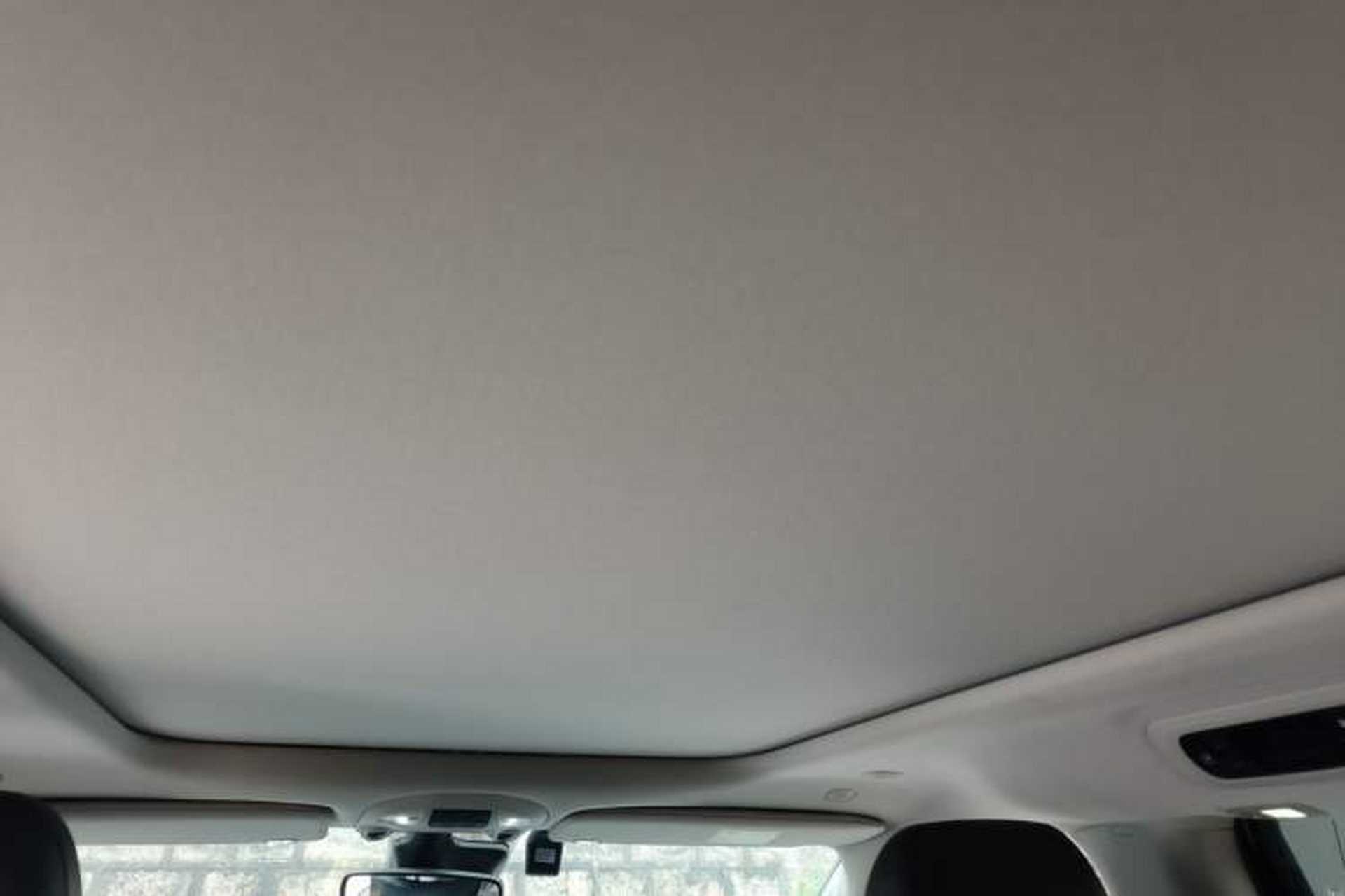 Used Chrysler Grand Voyager PHEV 2019 3.6L Plug-in Hybrid Headliner