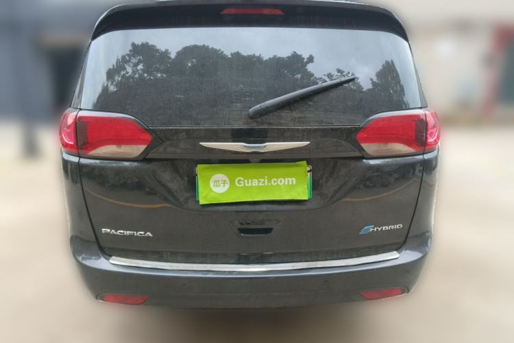 Used Chrysler Grand Voyager PHEV 2019 3.6L Plug-in Hybrid Rear