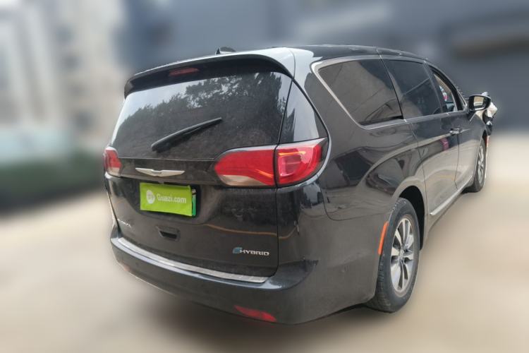 Used Chrysler Grand Voyager PHEV 2019 3.6L Plug-in Hybrid Rear Right 45 Deg
