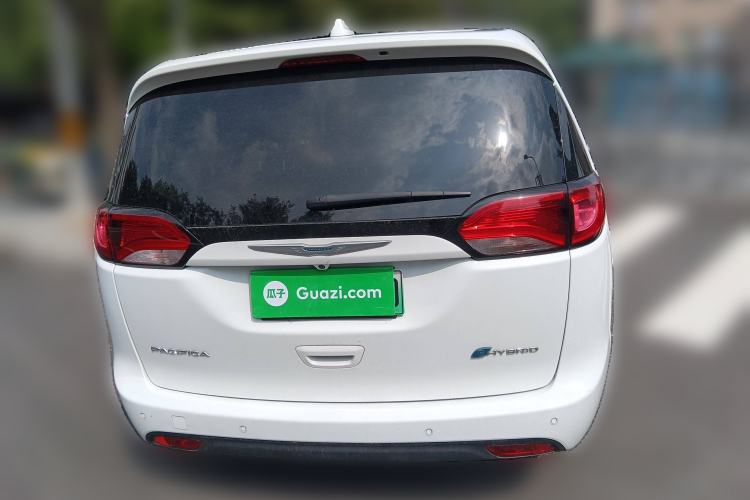 Used Chrysler Grand Voyager PHEV 2019 3.6L Plug-in Hybrid Rear