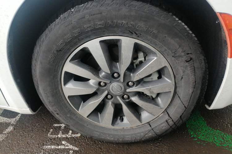 Used Chrysler Grand Voyager PHEV 2019 3.6L Plug-in Hybrid Right Front Wheel Hub