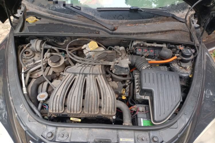 Used Chrysler PT Cruiser 2007 2.4 Engine Bay