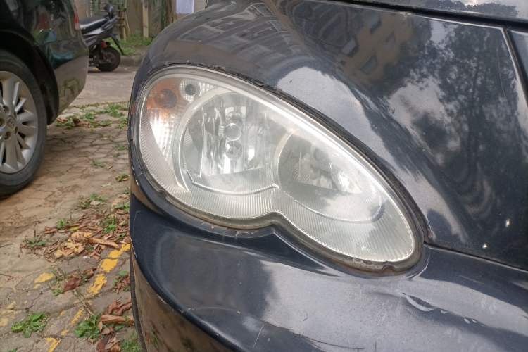 Used Chrysler PT Cruiser 2007 2.4 Right Front Headlight