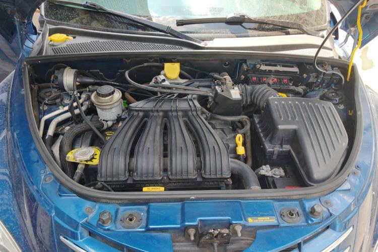 Used Chrysler PT Cruiser 2007 2.4 Engine Bay