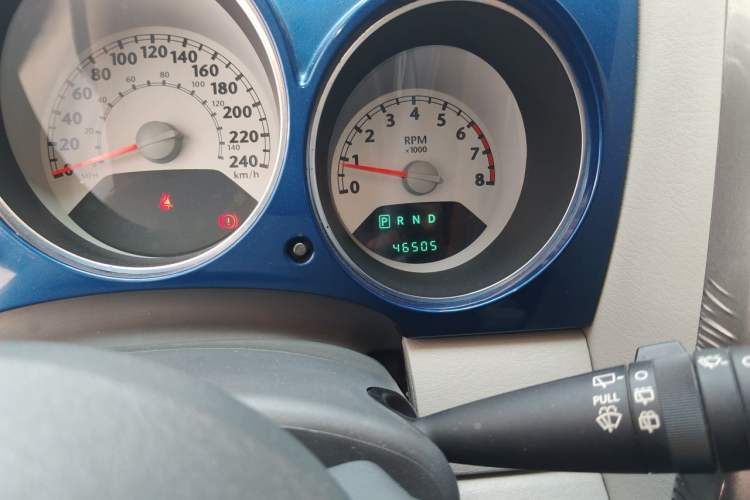 Used Chrysler PT Cruiser 2007 2.4 Odometer Close Up